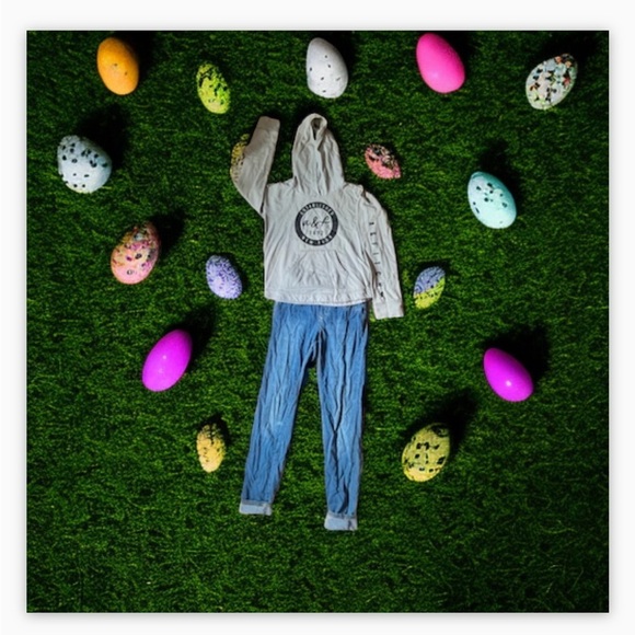 Girls 2pc bundle -sz 10-12- Levi jegging-AF hoody glitter logo-great shape ! ☀️ - Picture 3 of 12